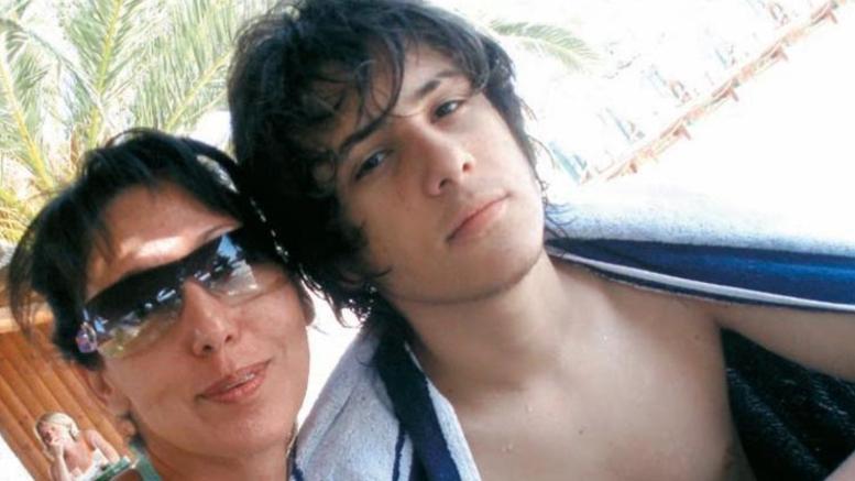 Οικογένεια Γρηγορόπουλου: Οι απειλές για μαύρο Δεκέμβρη προσβάλλουν τη μνήμη του Αλέξη