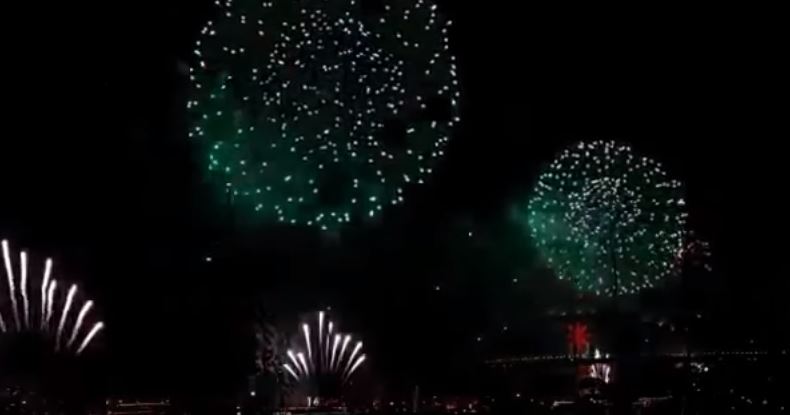 Με εντυπωσιακά πυροτεχνήματα γιόρτασαν το νέο έτος στο Σίδνεϊ – ΒΙΝΤΕΟ
