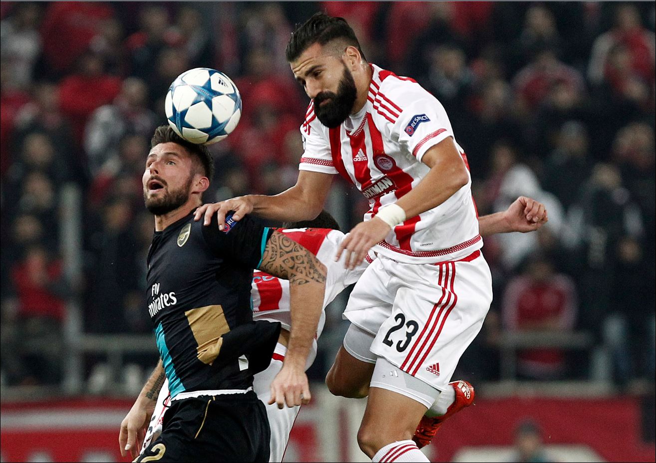 Πάλεψε αλλά δεν τα κατάφερε ο Ολυμπιακός – Συνεχίζει στο Γιουρόπα Λιγκ