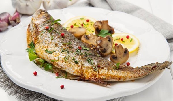 Τι κερδίζετε τρώγοντας δύο μερίδες ψάρι την εβδομάδα