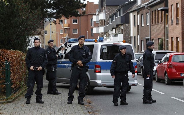 Παρίσι: Δάσκαλος επινόησε την επίθεση του από τζιχαντιστή