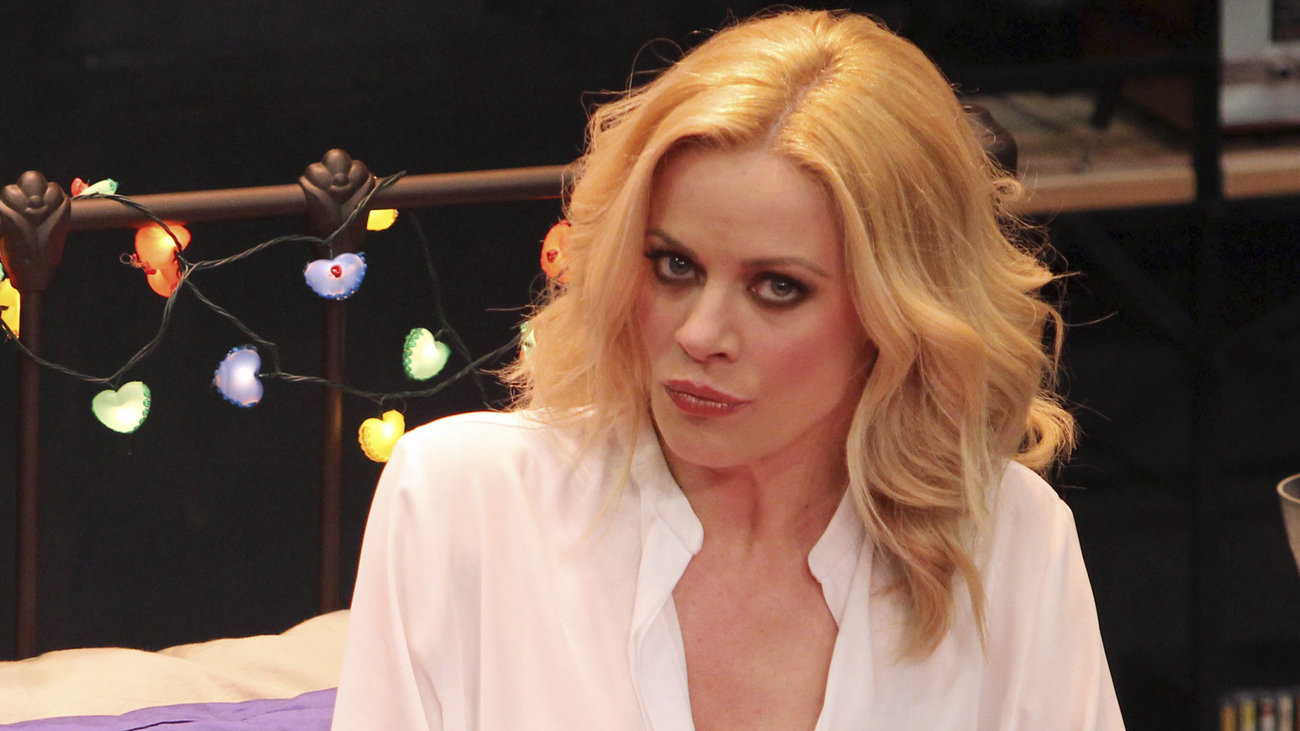 “Που είναι το συμβόλαιό μου;”