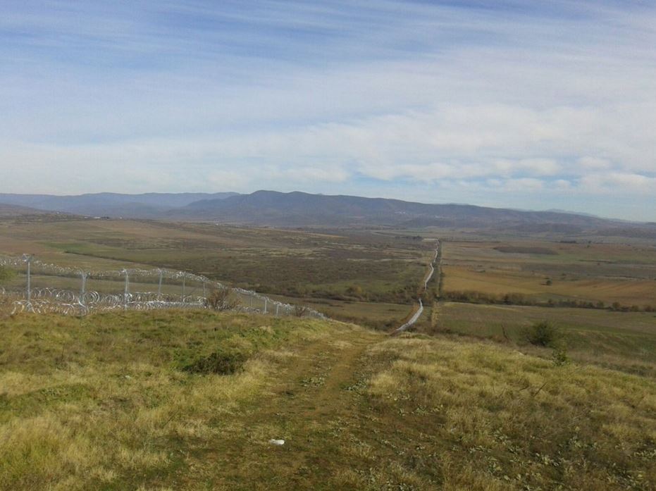 Τον φράχτη που ύψωσαν τα Σκόπια φωτογράφισαν οι Γιατροί χωρίς Σύνορα – ΦΩΤΟ