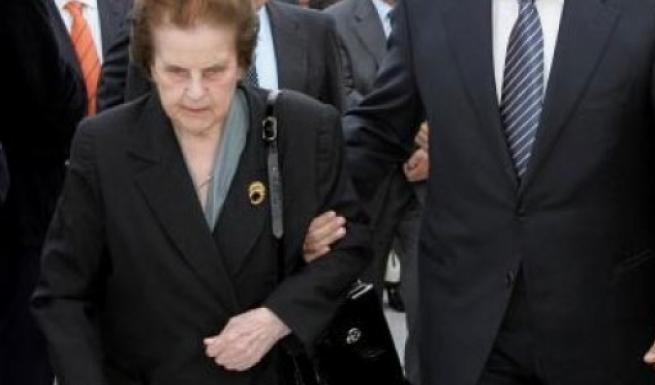 Σήμερα η κηδεία της Αθηνάς Καραμανλή