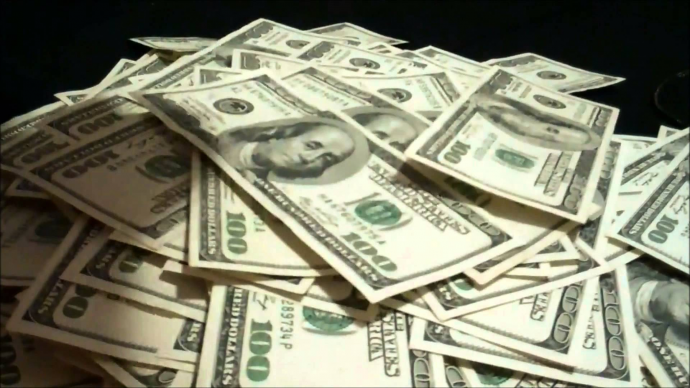 «Χρυσάφι» 732 δισ. δολ. στα χέρια μόλις 20 Αμερικανών