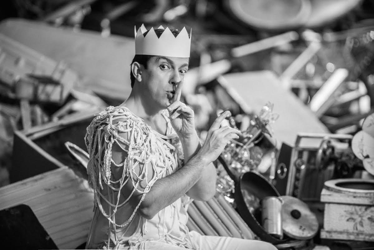 Ο… Τρελός έρχεται!