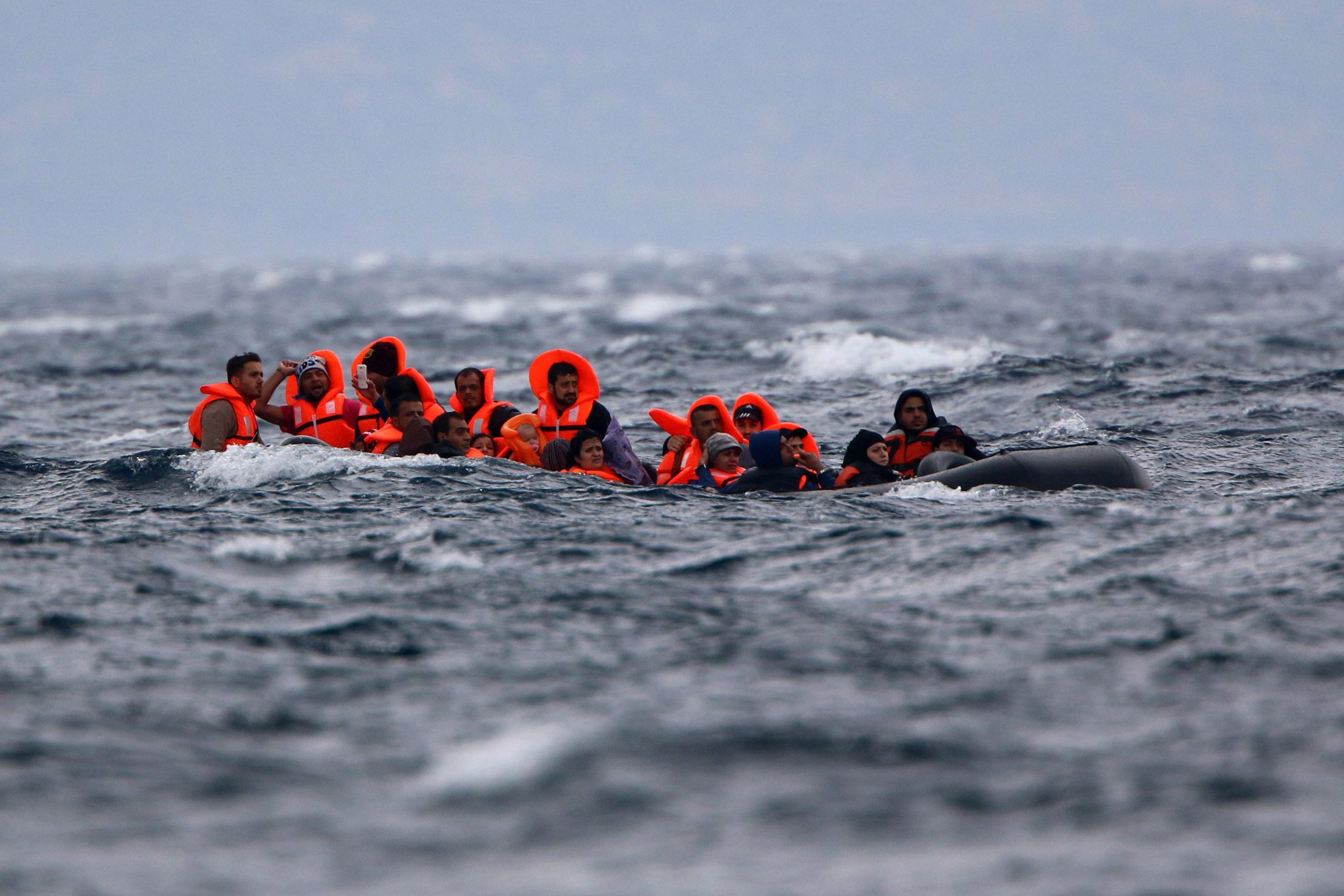 Frontex: Οι αφίξεις προσφύγων στην Ελλάδα μειώθηκαν τον Νοέμβριο