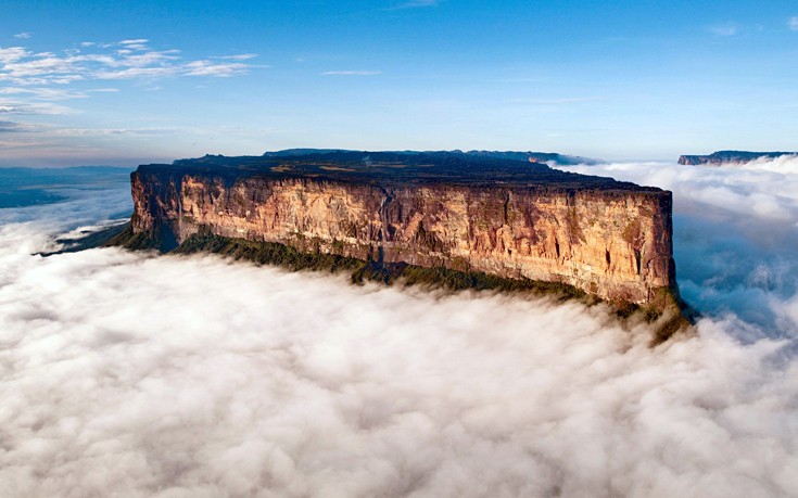 Το βουνό που δεν έχει κορυφή