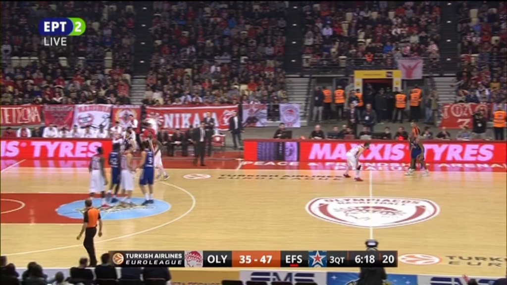 Ολυμπιακός – Αναντολού Εφές 54-64 (30′)