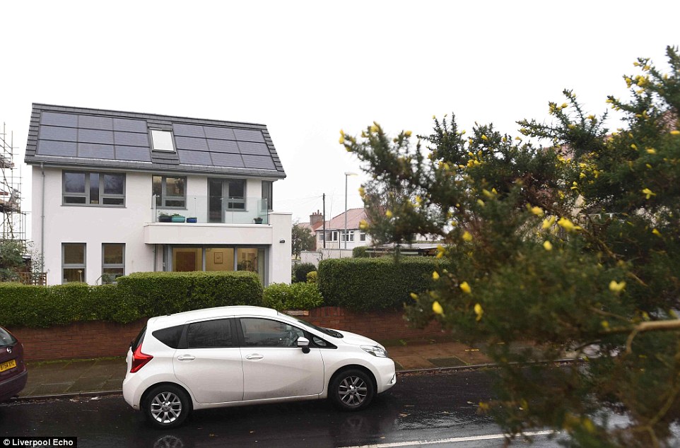 Δείτε το σπίτι του οποίου οι ιδιοκτήτες πληρώνουν μόνο 20 ευρώ το χρόνο σε λογαριασμούς – ΦΩΤΟ