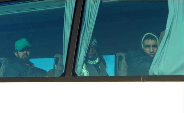 “Καμπανάκι”από 4 δημάρχους της Αττικής στον Μουζάλα για τους μετανάστες