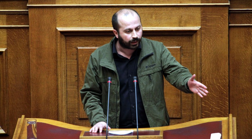 Η «κιτρινόμαυρη» αγάπη του Βαγγέλη Διαμαντόπουλου – ΦΩΤΟ