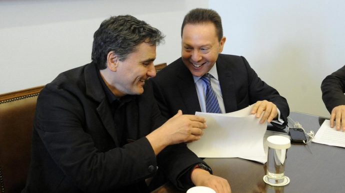 Τα κόκκινα δάνεια συζητήθηκαν στη συνάντηση Στουρνάρα με Τσακαλώτο και Σταθάκη