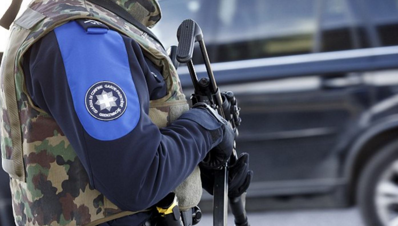 Ίχνη εκρηκτικών εντοπίστηκαν στο αυτοκίνητο των Σύρων στην Ελβετία