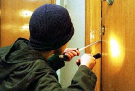 Γαλλία – Κέρματα του 1 λεπτού… τα κέρδη για δυο ληστές