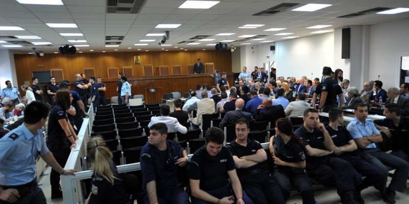 Κρίσιμη η κατάθεση της φοιτήτριας στη δίκη της Χρυσής Αυγής: Οργανωμένη ομάδα επιτέθηκε στον Φύσσα