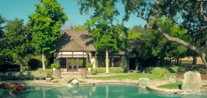 Αναζητείται αγοραστής για τη “Χώρα του Ποτέ” του Μάικλ Τζάκσον – ΒΙΝΤΕΟ – ΦΩΤΟ