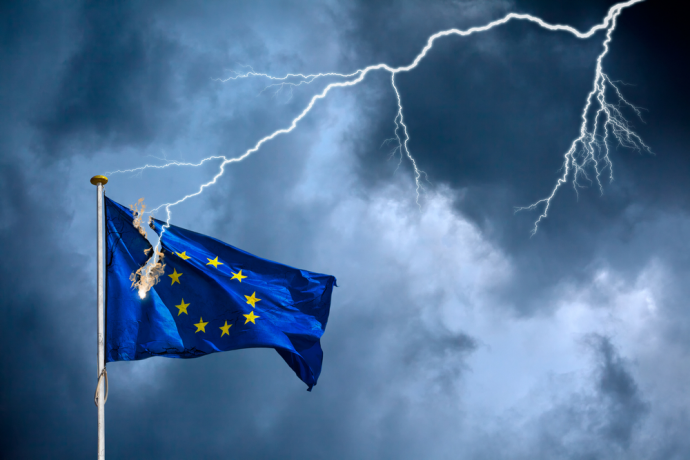 Εμφύλιος «Βορείων» και «Νοτίων» στην ΕΕ για το ελληνικό πρόγραμμα