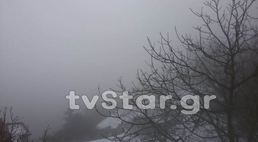 Χιονίζει στην Φθιώτιδα
