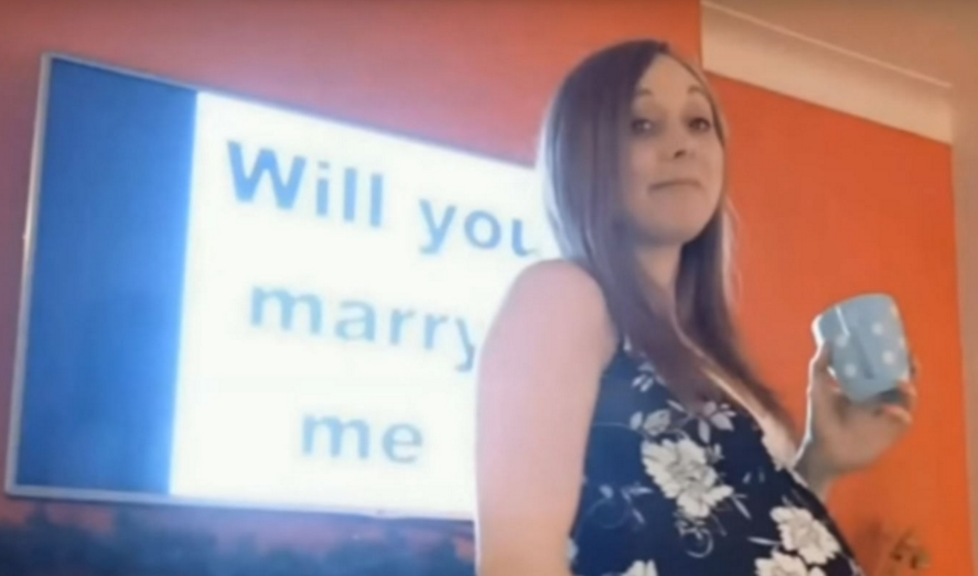 Tης έκανε 148 φορές πρόταση γάμου – ΒΙΝΤΕΟ