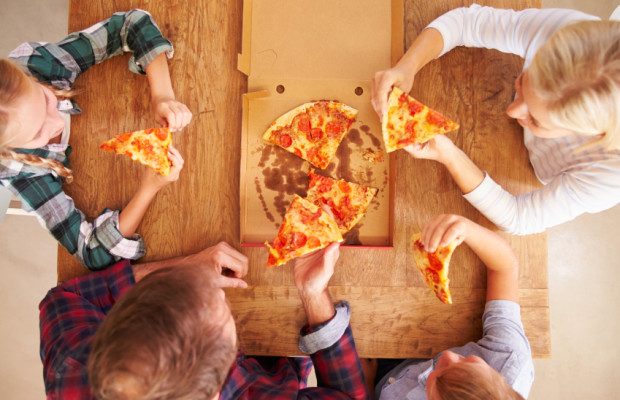 Υπάρχει τρόπος να φας λιγότερη πίτσα