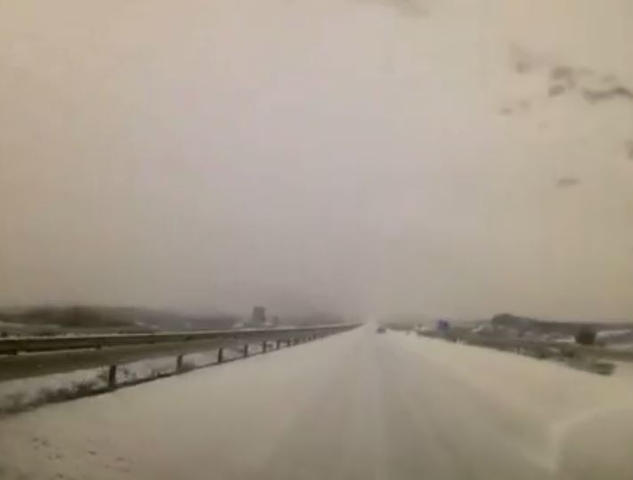 Χιονοπτώσεις στον Έβρο – Που χρειάζονται αντιολισθητικές αλυσίδες