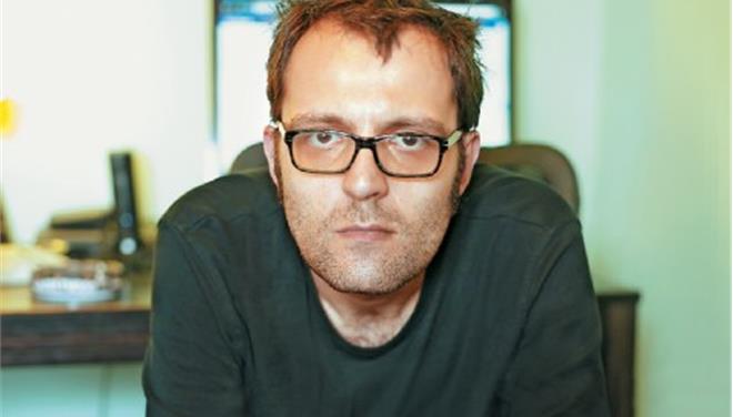 Ο Κορτώ υπέγραψε σύμφωνο συμβίωσης με τον σύντροφό του – ΦΩΤΟ