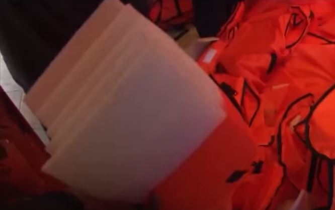 Τουρκία – Κατασχέθηκαν 2.500 επικίνδυνα σωσίβια για πρόσφυγες