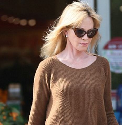 Πιο εντυπωσιακή από ποτέ η 58χρονη Μέλανι Γκρίφιθ – ΦΩΤΟ