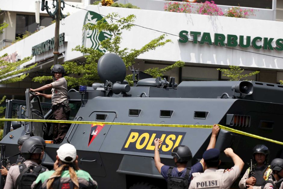 “Βλέπουν” το ISIS πίσω από τη φονική επίθεση στην Τζακάρτα