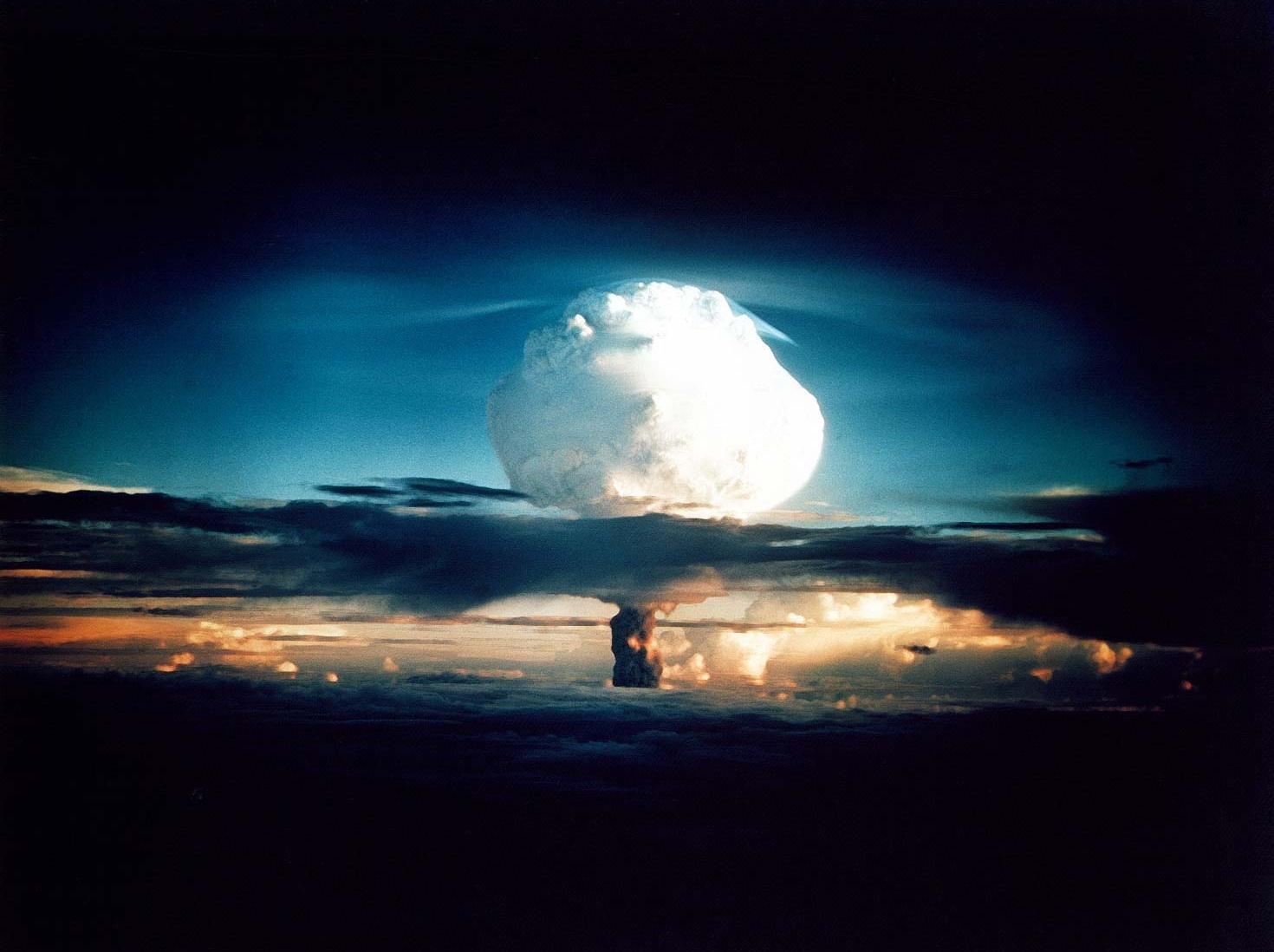 Τι είναι η βόμβα υδρογόνου που έχει στα χέρια του ο Κιμ Γιονγκ Ουν; – ΒΙΝΤΕΟ