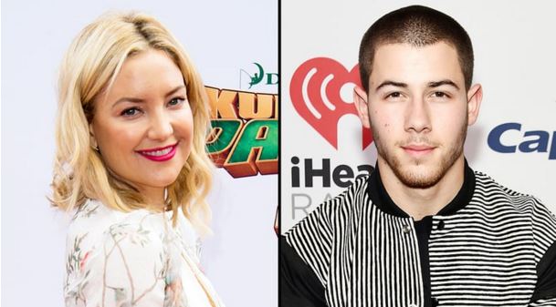 Η Χάντσον γυμνή στην μπανιέρα της για… τον πρώην – ΦΩΤΟ