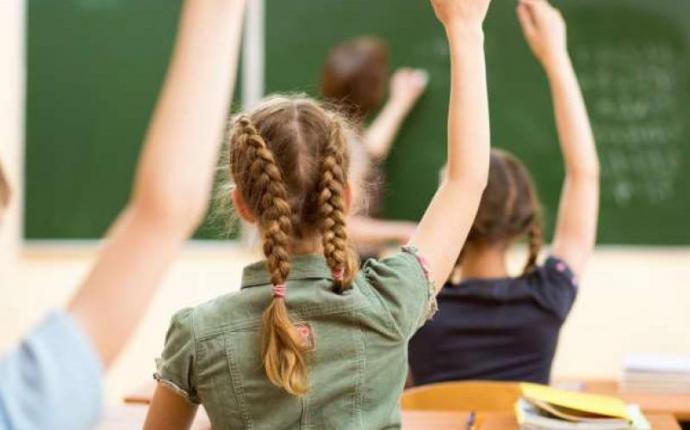 Προσλήψεις 1.023 αναπληρωτών και ωρομίσθιων εκπαιδευτικών