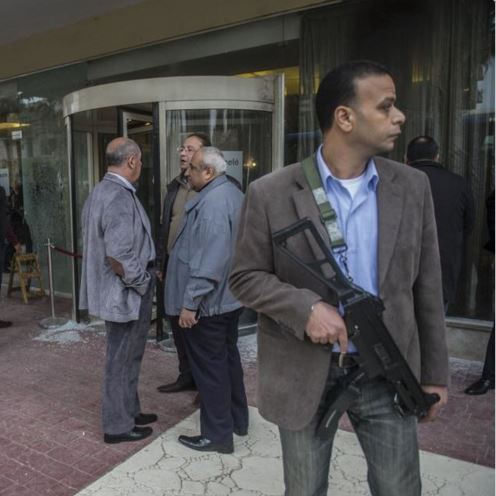 Αίγυπτος – Οι ένοπλοι κρατούσαν σημαίες των τζιχαντιστών