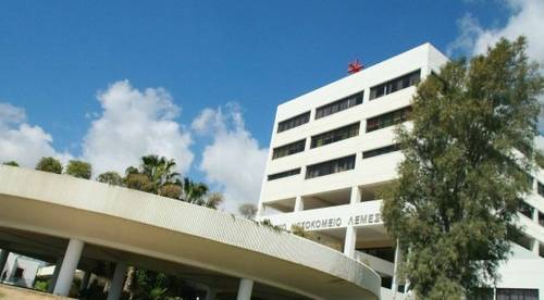 Κύπρος-Έβαλαν πτώμα σε ψυγείο νεκροτομείου και “ξέχασαν” να το ανάψουν