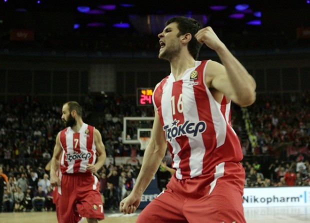 Στη Μπαρτσελόνα η προσφορά για τον Παπανικολάου