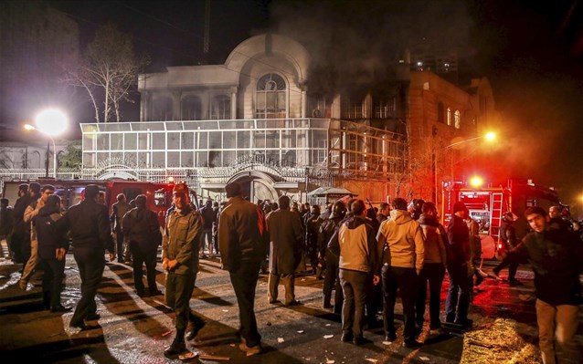 Βαθαίνει το χάσμα Ιράν-Σ.Αραβίας – Διακοπή αεροπορικών συνδέσεων και εμπορικών δεσμών