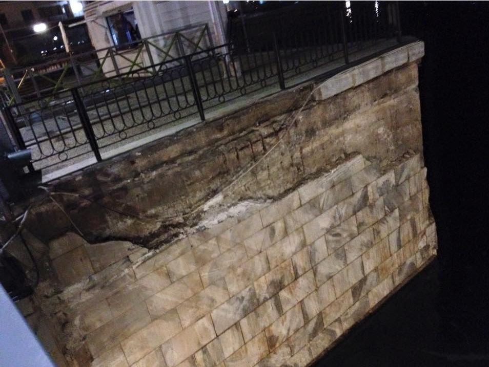 Μαρτυρία για την πρόσκρουση πλοίου στη Χαλκίδα – Φαινόταν ότι είχε κακή πορεία – ΒΙΝΤΕΟ