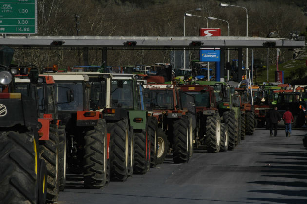 Άνοιξαν τα Τέμπη
