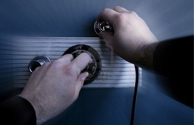 Έκλεψαν χρηματοκιβώτιο με 100.000 ευρώ