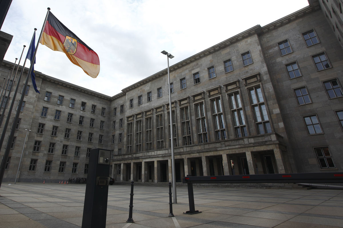 Γερμανικό ΥΠΟΙΚ: Δεν έχουν γίνει συζητήσεις με την Ελλάδα για το χρέος