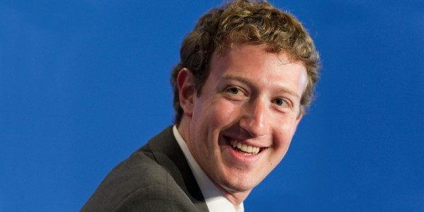 Δεν ξέρει τι να φορέσει ο Zuckerberg – ΦΩΤΟ