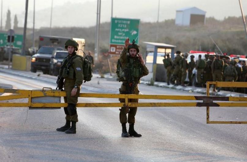 Νεκρός Παλαιστίνιος που επιτέθηκε με μαχαίρι σε Ισραηλινούς στρατιώτες