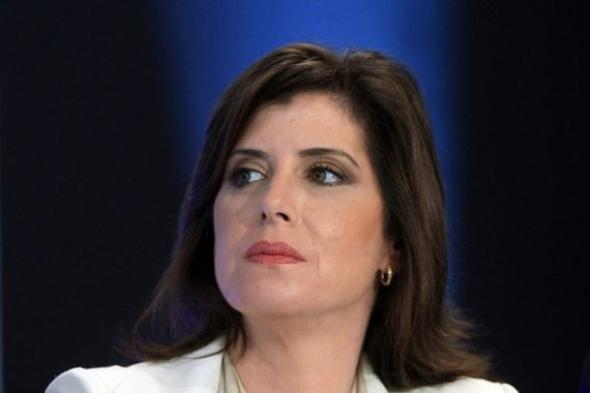 Αντιπολίτευση “σκληρού ροκ” προτείνει στον Μητσοτάκη η Ασημακοπούλου