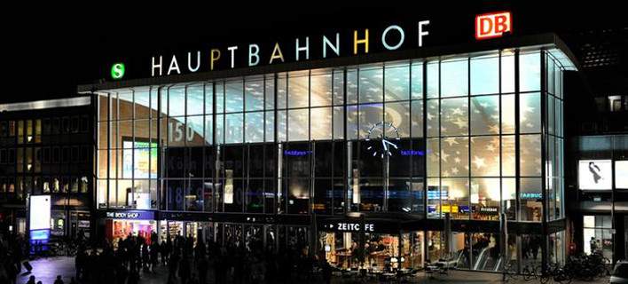 Σεξιστικές επιθέσεις σε γυναίκες την Πρωτοχρονιά στην Κολωνία – ΒΙΝΤΕΟ