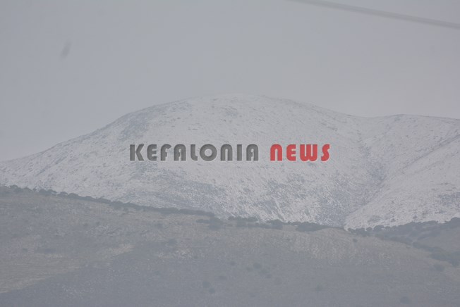 Στα λευκά η Κεφαλονιά – ΦΩΤΟ