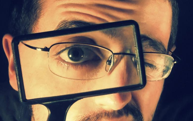 Το αφεντικό κατασκοπεύει νόμιμα τις συνομιλίες σου ; – Δες τι μπορείς να κάνεις