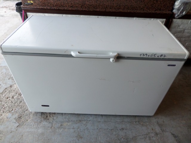 Μυστήριο με πτώμα άνδρα που βρέθηκε σε καταψύκτη διαμερίσματος