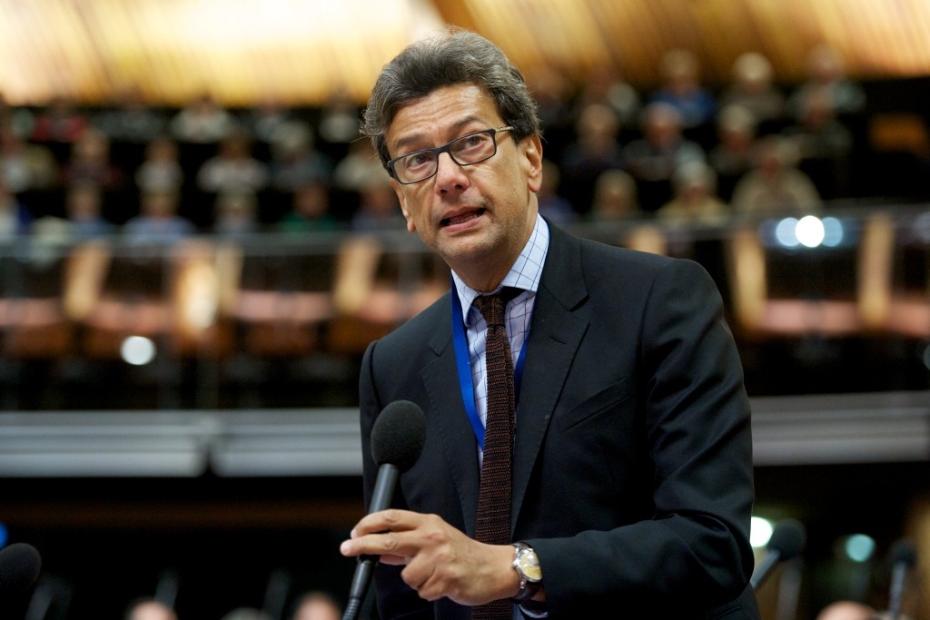 Καταγγελία-σοκ του δημάρχου Σάμου: Έγκλημα με ελαττωματικά σωσίβια