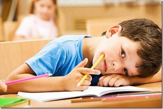 Δεν διαβάζει. Έχει μαθησιακές δυσκολίες ή απλά βαριέται;